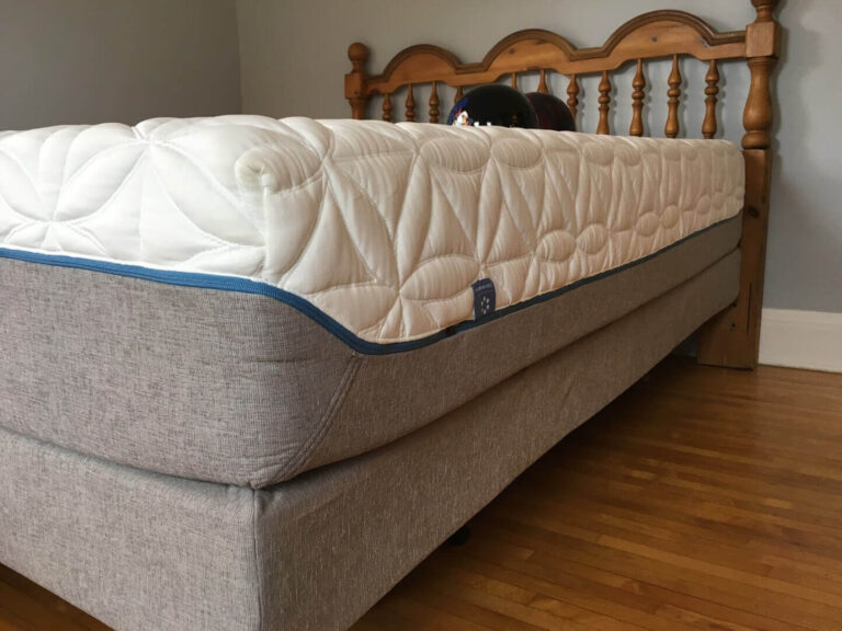 Tempurpedic with Base