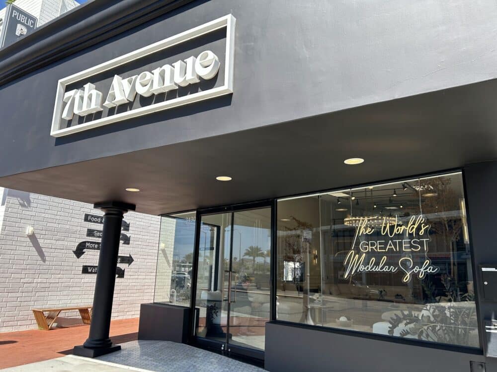 7th Avenue storefront exterior