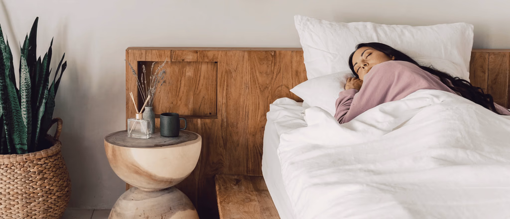 Relaxed person resting on a Yawnder style bed