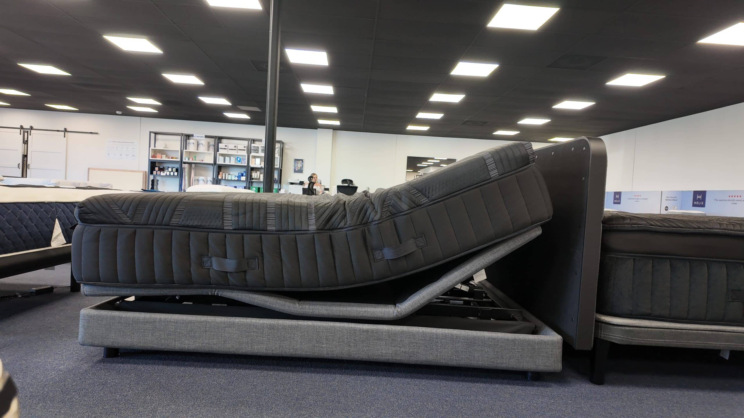 Ascend Lift Mechanism