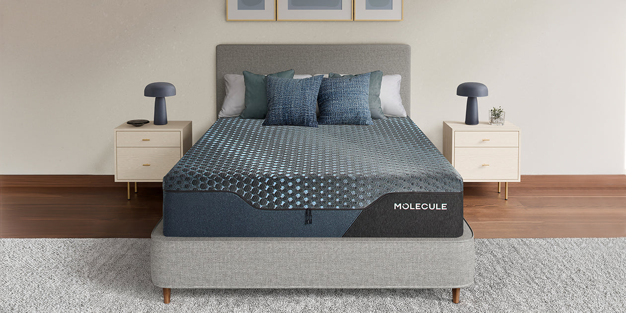 MOLECULE ENGAGE 12 inch mattress product photo