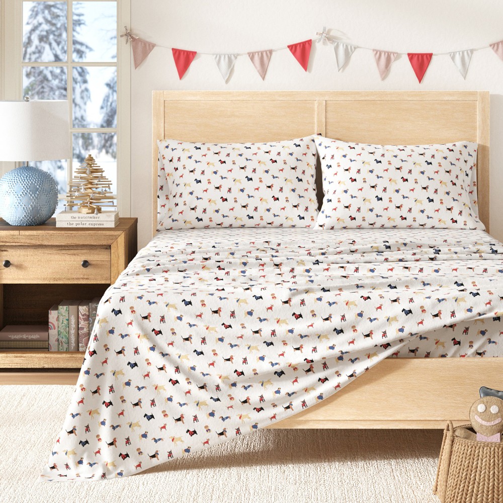 Great Bay Home Christmas flannel sheet set with holiday dog print