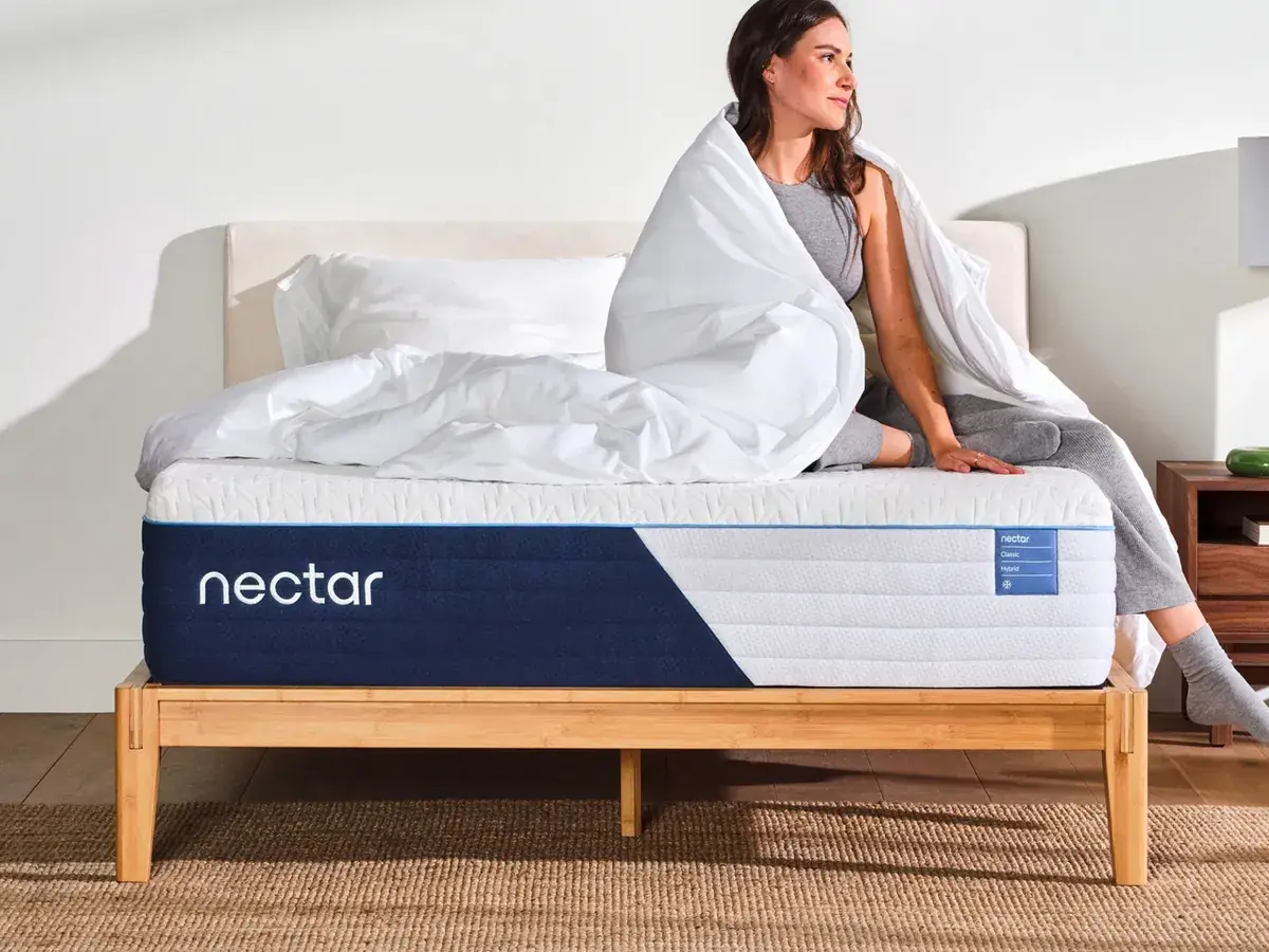 Nectar Classic Hybrid Mattress product gallery image 4