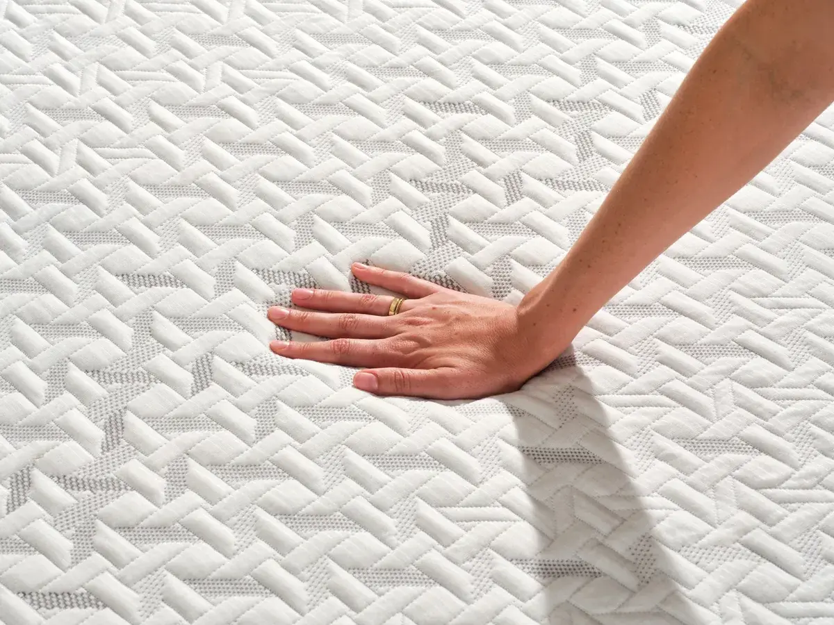 Nectar Luxe Memory Foam Mattress product gallery image 3