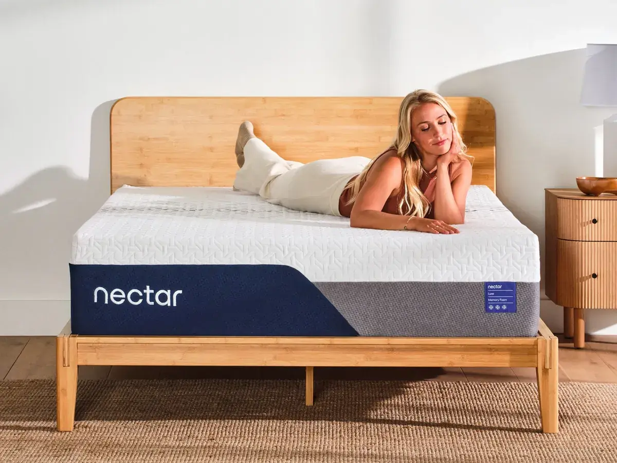 Nectar Luxe Memory Foam Mattress product gallery image 4
