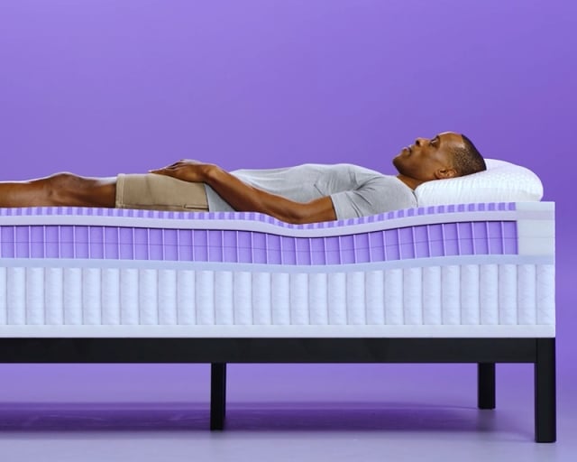 Purple Rejuvenate mattress construction and contouring