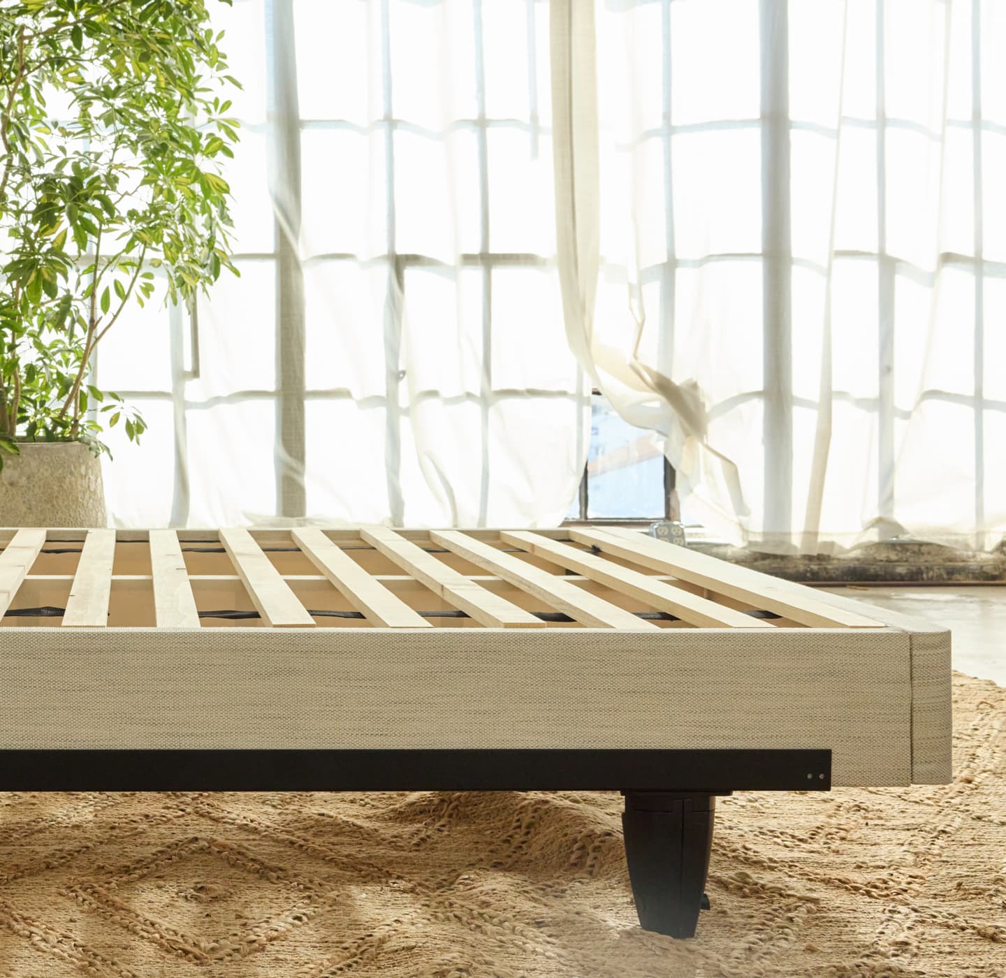 ALLOWS PROPER AIRFLOW FOR MATTRESS
