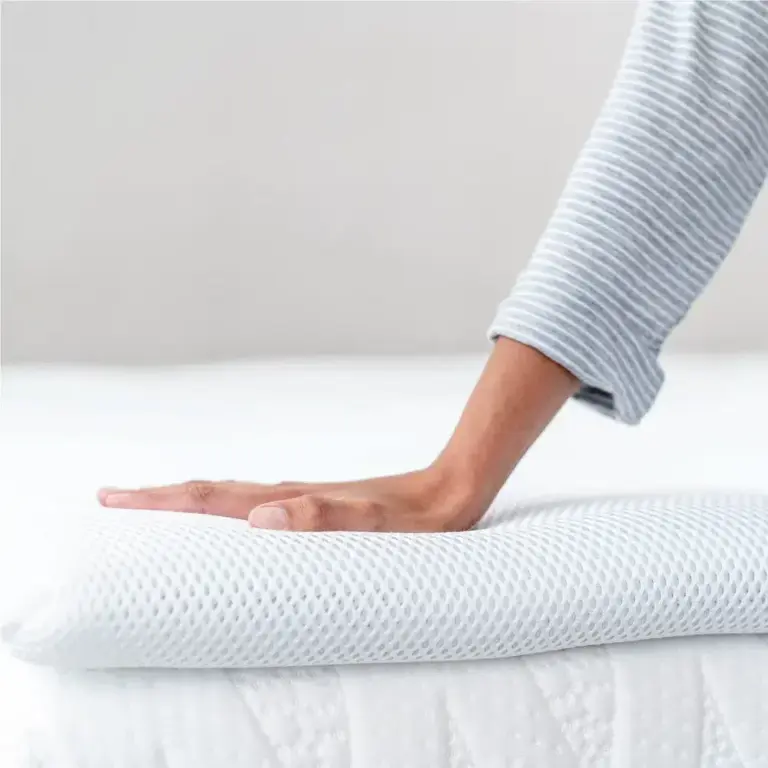 Perfectly Snug Smart Topper product view