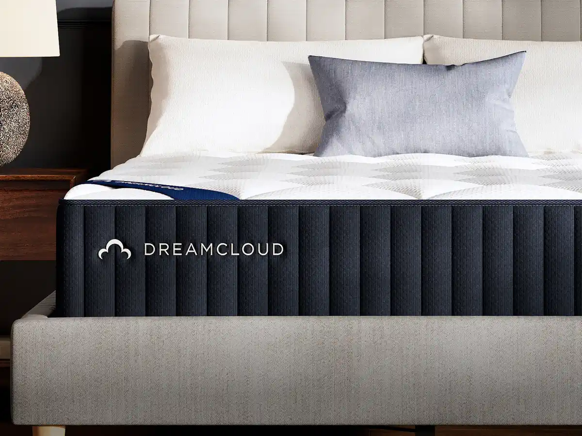 DreamCloud Classic Hybrid mattress