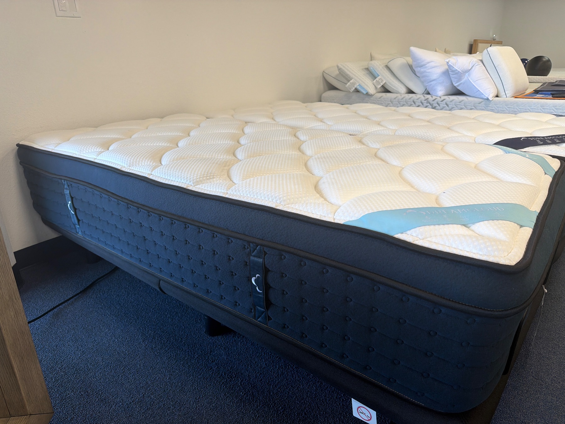 DreamCloud Mattress Additional mattress views