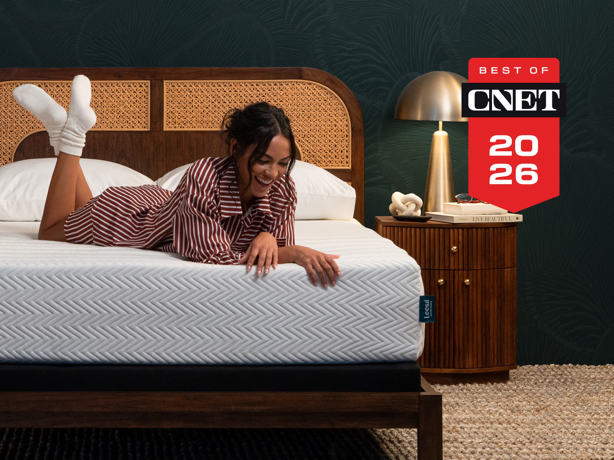 Leesa Legend Hybrid mattress