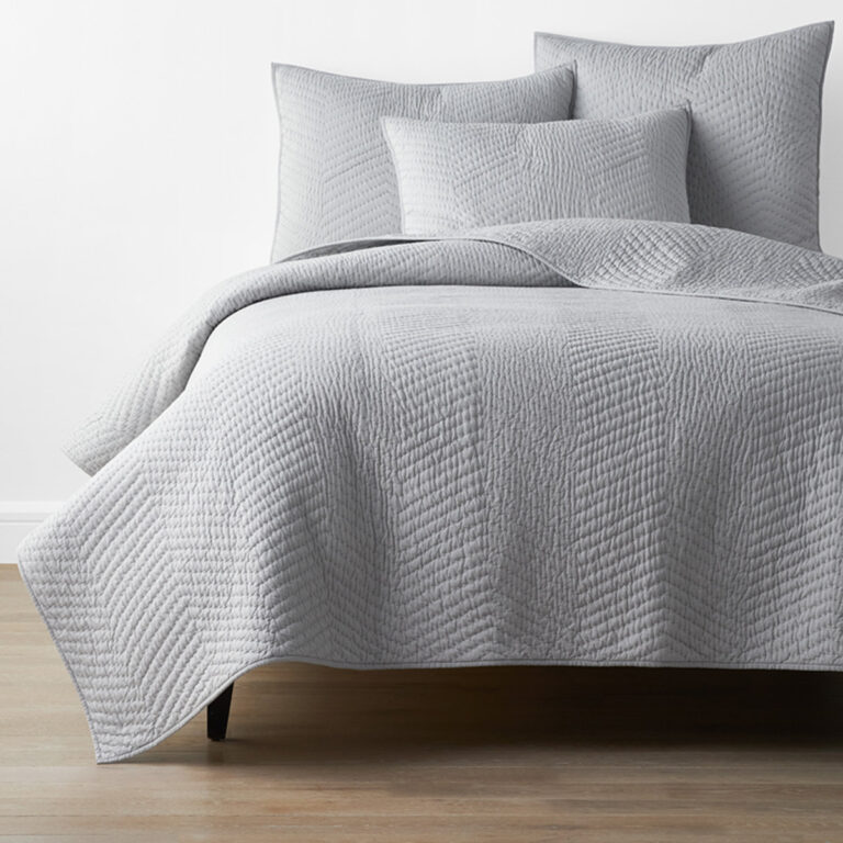Company Cotton Voile Quilt in Gray