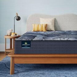 X Smooth Hybrid Level 1 mattress — manufacturer photo